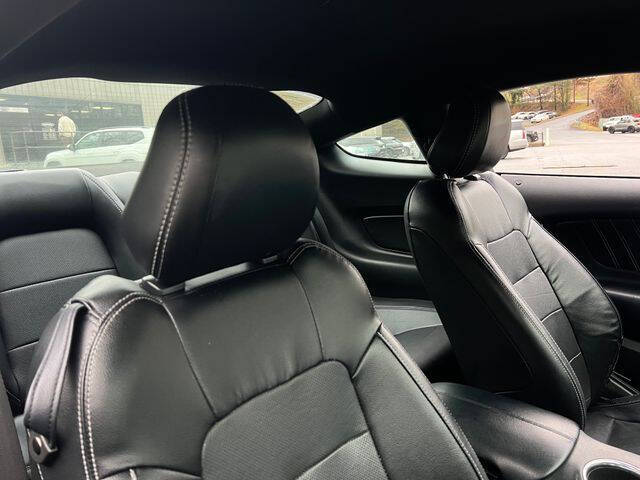 2020 Ford Mustang EcoBoost Premium