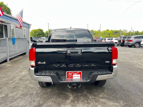 2018 Toyota Tacoma TRD Sport