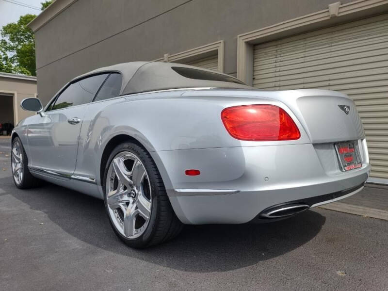 2013 Bentley Continental GTC Base photo 32