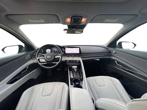 2023 Hyundai Elantra Hybrid Limited