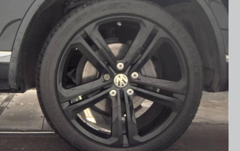 2017 Volkswagen Touareg V6 Executive