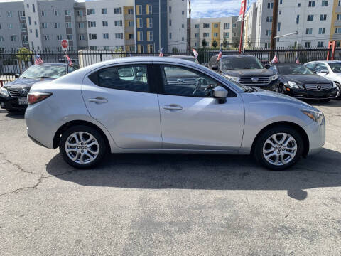 2017 Toyota Yaris iA