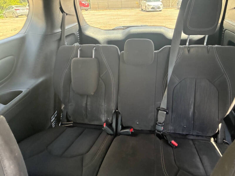 2018 Chrysler Pacifica Touring Plus