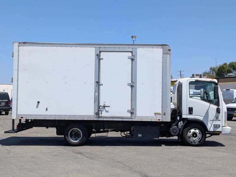 2012 Isuzu NPR