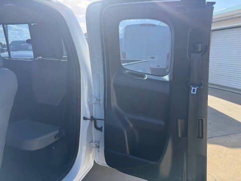 2017 Toyota Tacoma SR