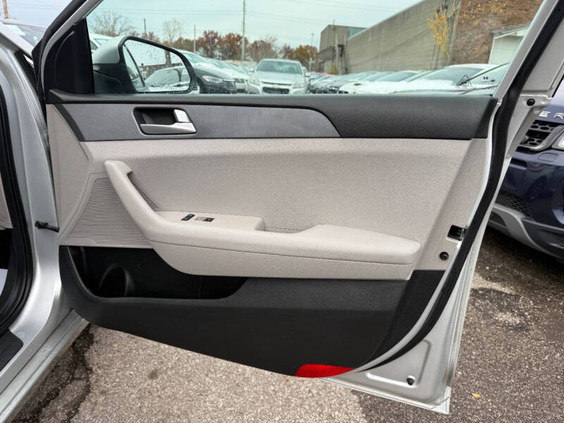 2017 Hyundai Sonata SE