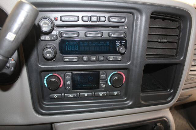 2005 GMC Sierra 2500HD