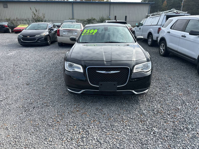 2015 Chrysler 300 Limited photo 2