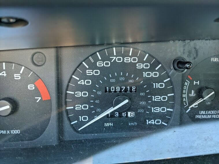 1995 Lincoln Mark VIII