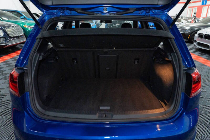 2015 Volkswagen Golf R
