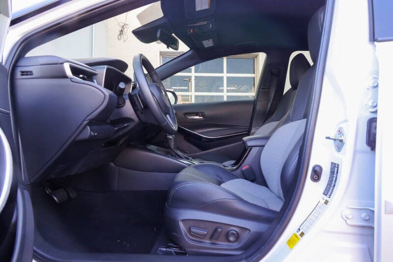 2025 Toyota Corolla Hatchback XSE