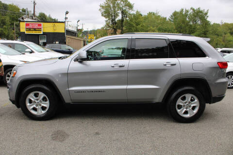 2017 Jeep Grand Cherokee Laredo