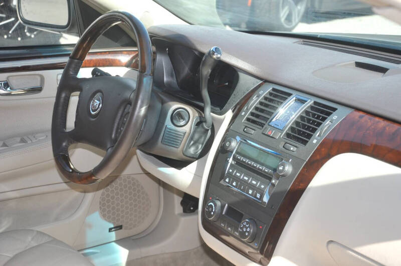 2008 Cadillac DTS