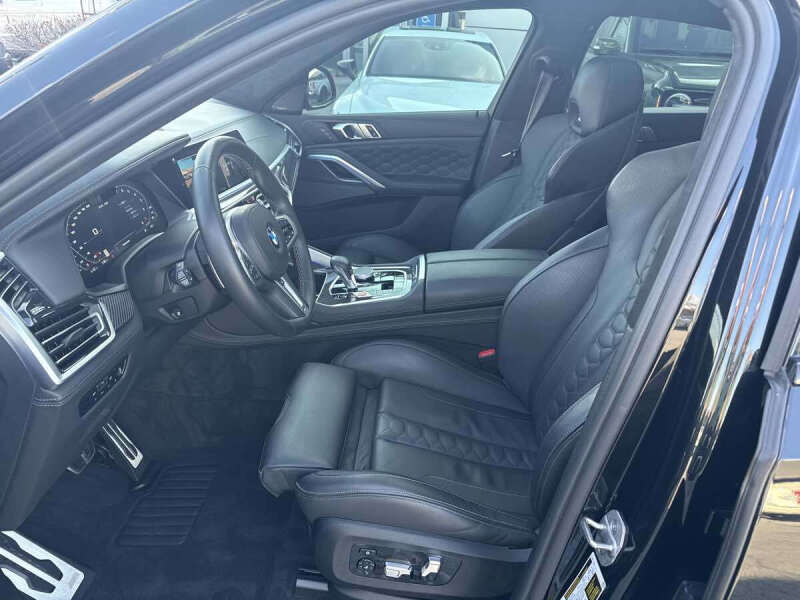 2022 BMW X6 M