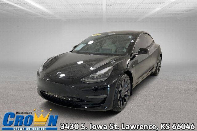 2022 Tesla Model 3 for sale at Crown Automotive of Lawrence Kansas in Lawrence KS