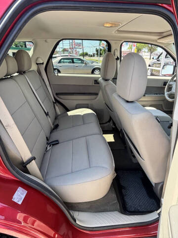 2011 Ford Escape XLT