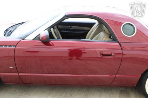 2004 Ford Thunderbird Deluxe