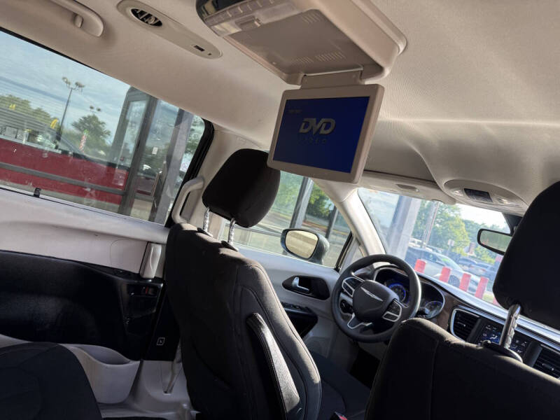 2018 Chrysler Pacifica Touring Plus
