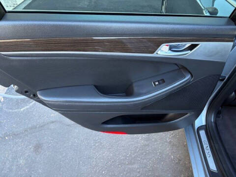 2017 Genesis G80 3.8