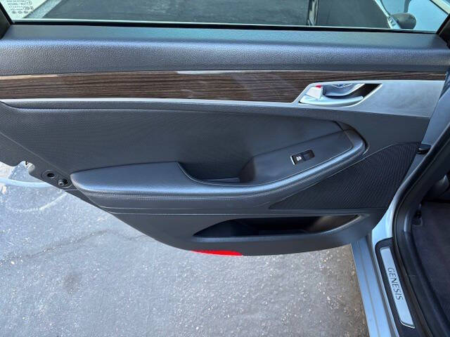 2017 Genesis G80 3.8