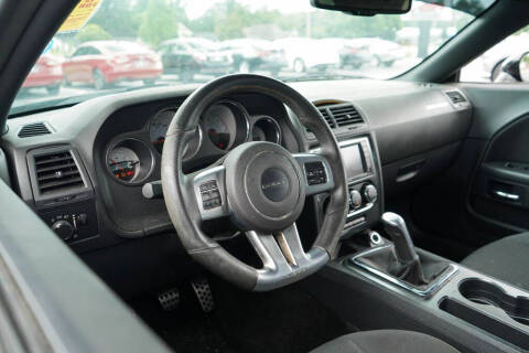 2014 Dodge Challenger SRT8 Core