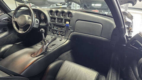 2000 Dodge Viper GTS