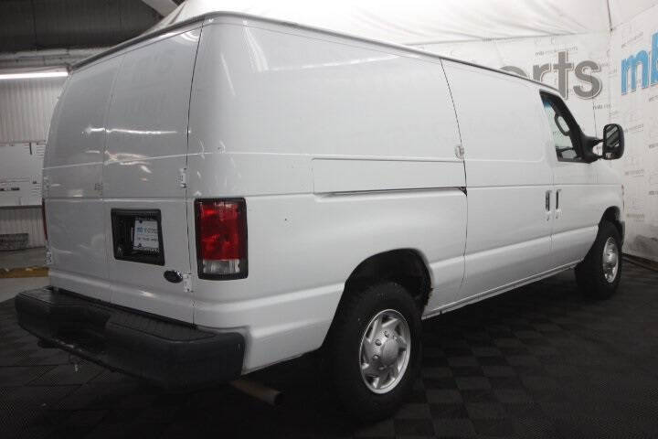 2013 Ford E-Series E-250