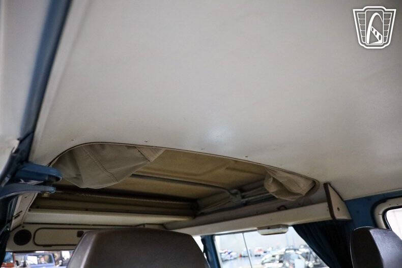 1982 Volkswagen Vanagon Camper