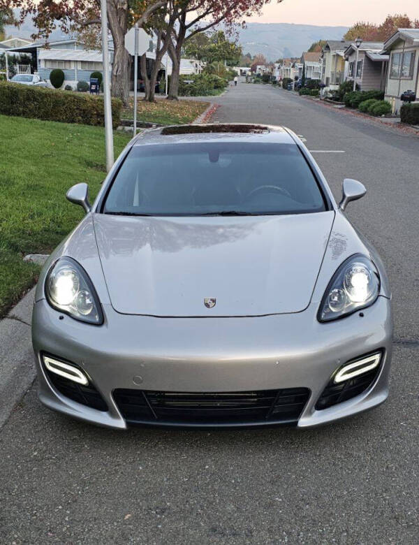 2013 Porsche Panamera GTS