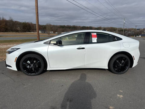 2026 Toyota Prius Plug-in Hybrid Nightshade