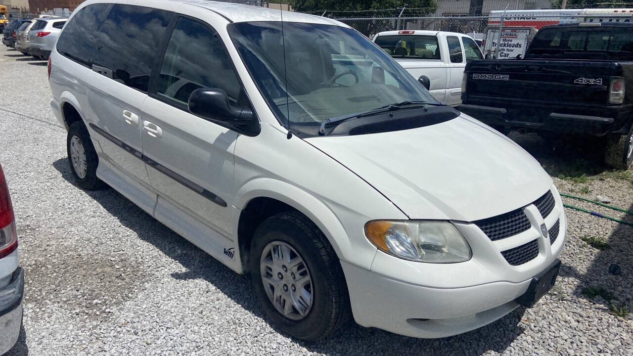 2002 Dodge Grand Caravan for sale at AMS Auto Sales LLC in Kansas City, MO