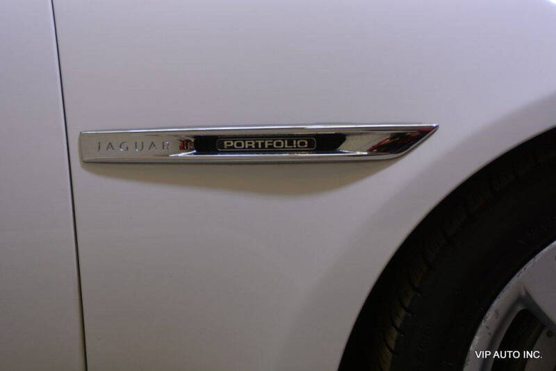 2012 Jaguar XJL Portfolio