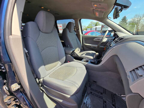 2012 Chevrolet Traverse LS