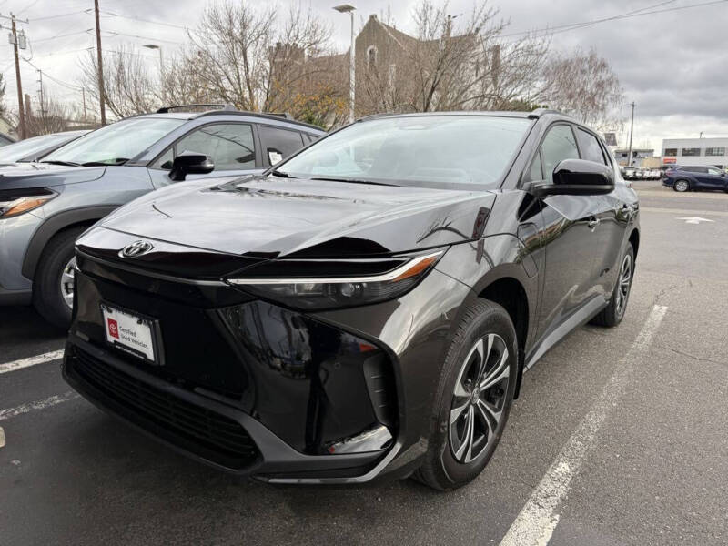 2024 Toyota bZ4X XLE