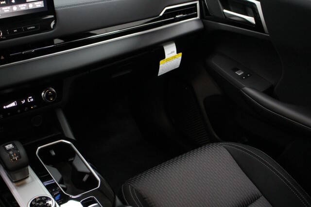 2026 Mitsubishi Outlander ES
