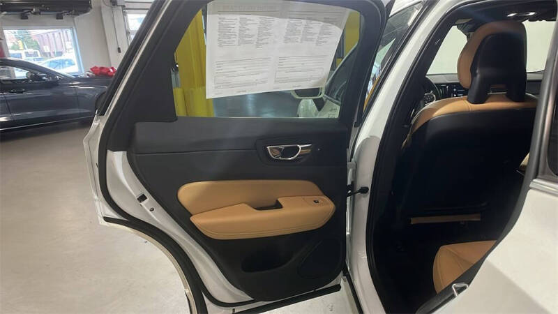 2018 Volvo XC60 T6 Momentum