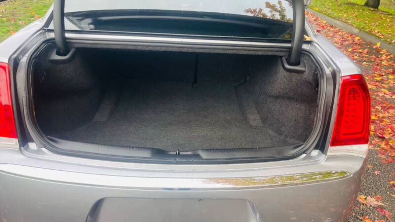 2016 Chrysler 300