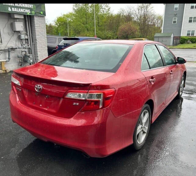 2012 Toyota Camry SE