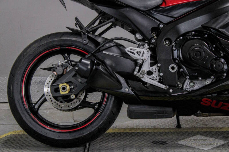 2014 Suzuki GSX-R750