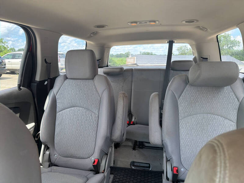 2012 GMC Acadia SLE