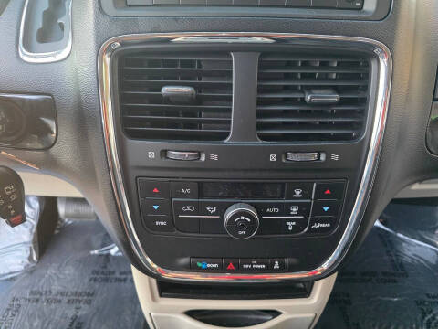2012 Dodge Grand Caravan Crew