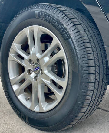 2015 Volvo XC60 T5 Drive-E Premier