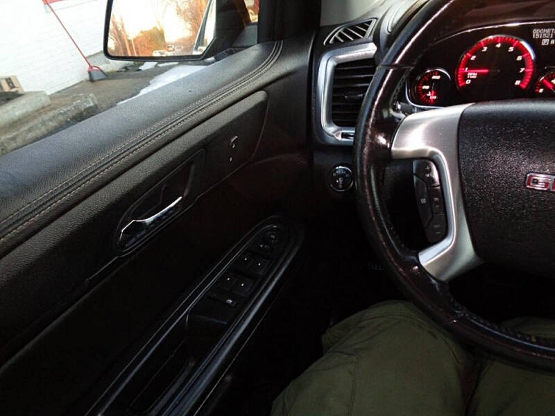 2016 GMC Acadia SLT-1