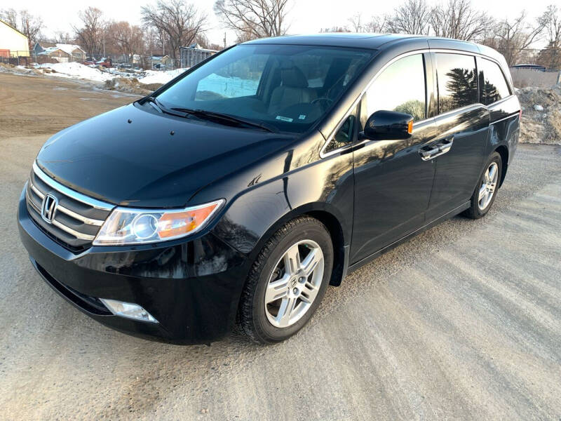 2013 Honda Odyssey for sale at ONG Auto in Farmington MN