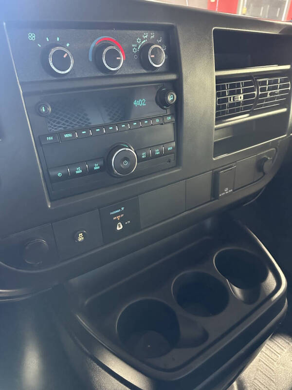 2016 Chevrolet Express 2500