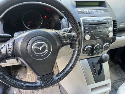 2009 Mazda MAZDA5 Sport