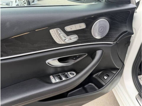 2019 Mercedes-Benz E-Class E 300