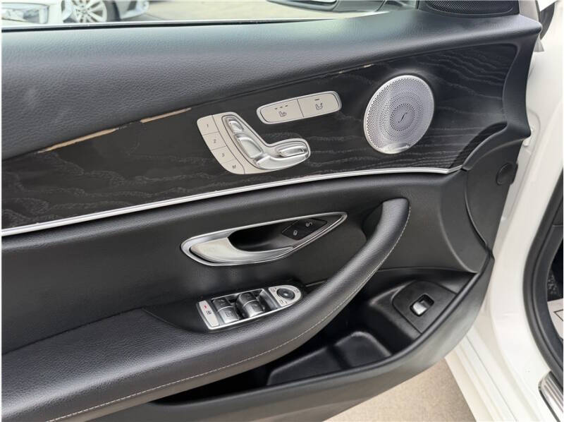 2019 Mercedes-Benz E-Class E 300