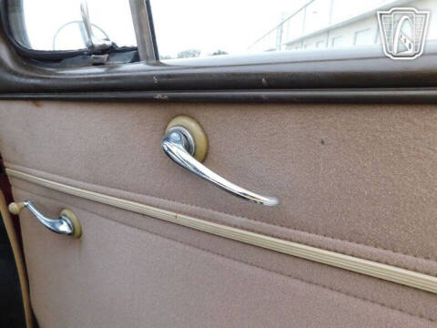 1941 Ford Super Deluxe