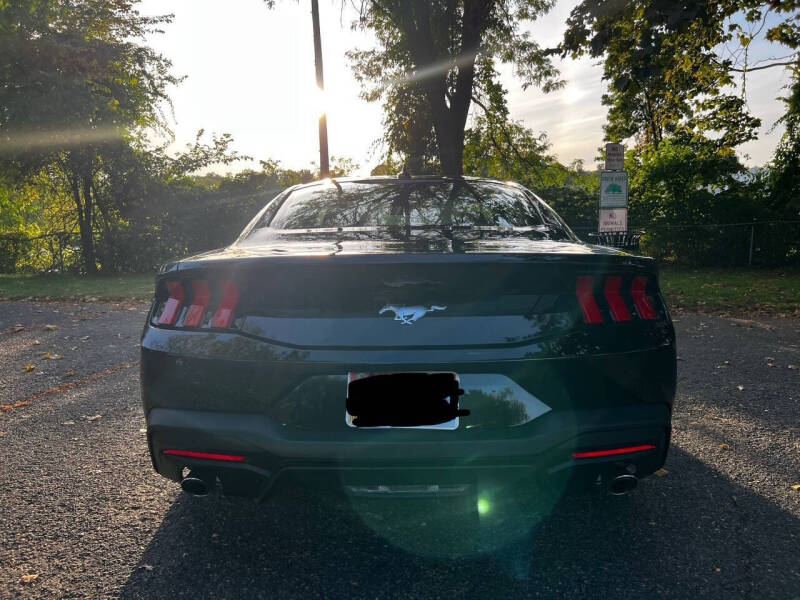 2025 Ford Mustang EcoBoost Premium